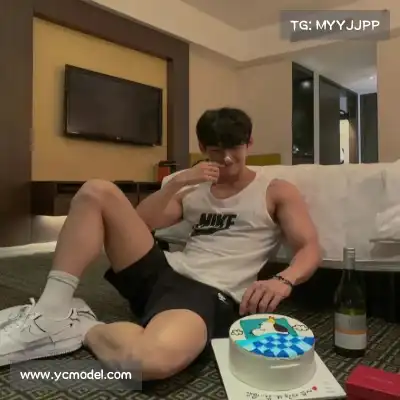 诸炳凡